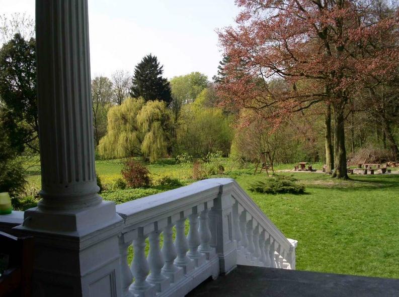 Agroturystyka "Palac W Janowie" Экстерьер фото